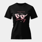 Camiseta Dressed To Be Lovely