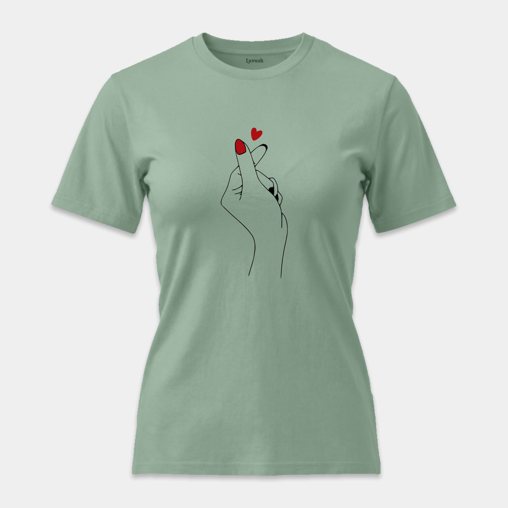 Camiseta Finger Heart Minimalista