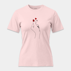 Camiseta Finger Heart Minimalista