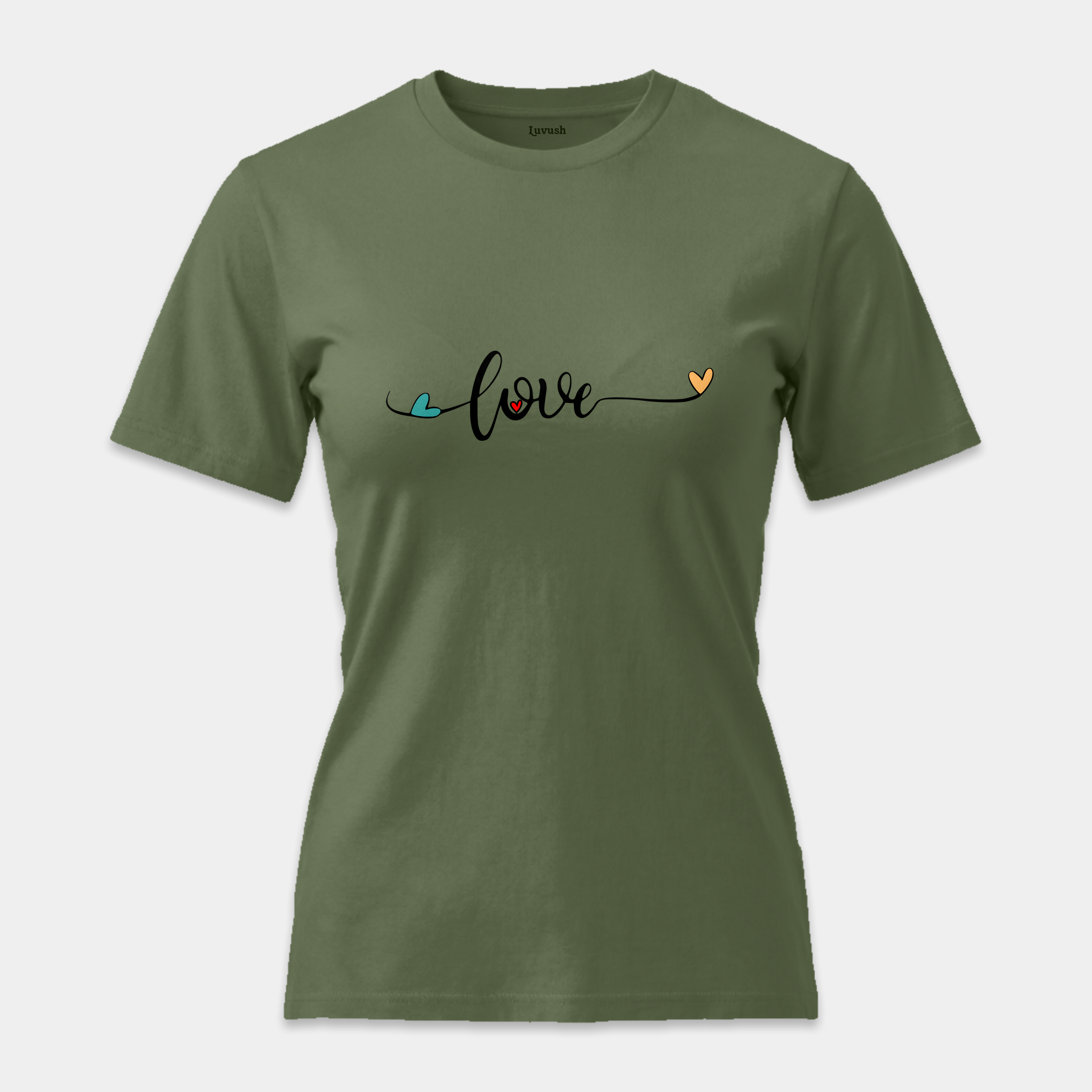 Camiseta Love Corazones Script